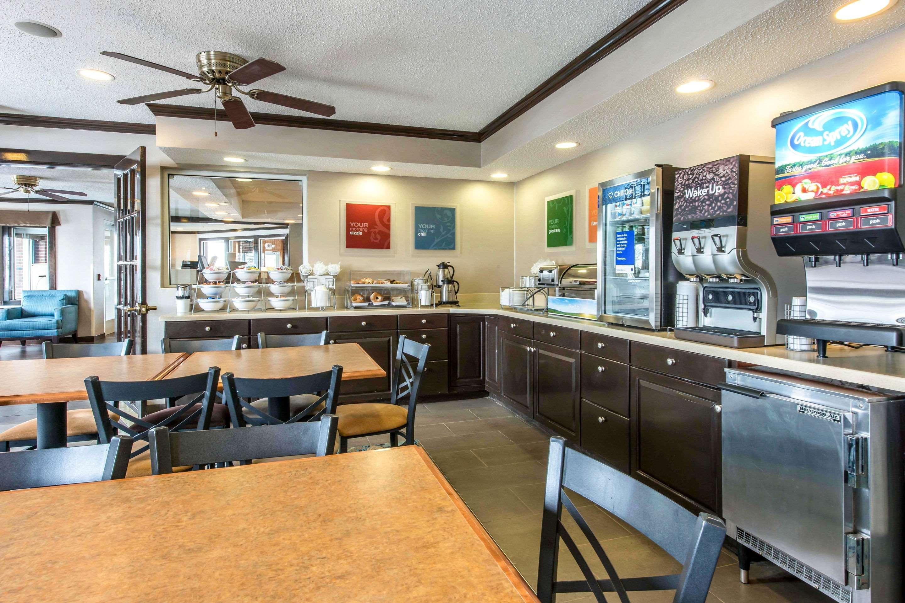 Comfort Inn Weirton Ngoại thất bức ảnh